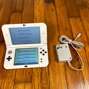 Nintendo New 3DS XL Fire Emblem Fates Limited Edition System ROT-001 Unterseite IPS - Bild 1 von 12