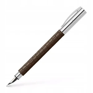 Pluma Estilográfica Faber-Castell Ambition 3D Croco Marrón Nuevo en Caja F - Imagen 1 de 5