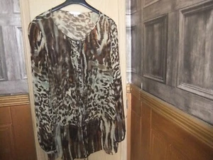 Sperb Ladies blouse by Cabi VGC USED ( SEE PHOTOS ) 100% Silk - Picture 1 of 13