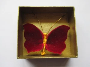King George VI Coronation Crimson Silk Velvet Butterfly Brooch in Original Box - Picture 1 of 5