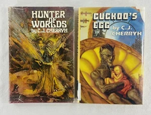 C.J. Cherryh Hardcover Book Lot Hunter Of Worlds + Cuckoo’s Egg (Read Descr) - Picture 1 of 12