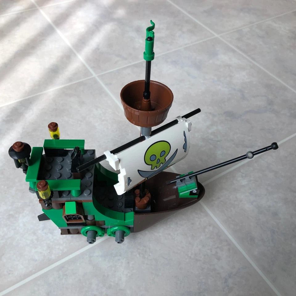 Boat Set from Lego SpongeBob The Flying Dutchman 3817 (a Few Parts Replaced) - Image 1 of 1