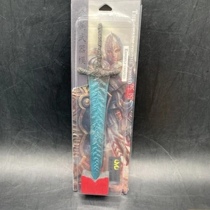 Elden Ring Dark Moon Greatsword Straight Knight's Sword Model 8.5 Inch Small - Picture 1 of 7