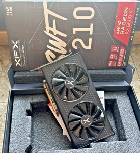 6600 XT XFX Speedster SWFT 210 AMD Radeon RX 6600 XT 8Go GDDR6 Carte Graphique - Photo 1/24