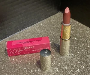 Neu im Karton Mary Kay Signature Creme Lippenstift Garnetfrost #406100 - volle Größe - Bild 1 von 7