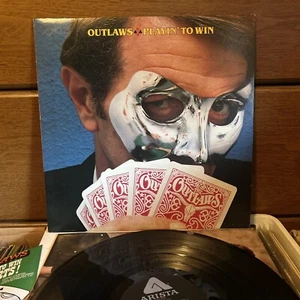 The Outlaws - Playin' To Win - 1978 Rock LP w/Org Lyric Sleeve VG+ VINYL RECORD - Picture 1 of 4