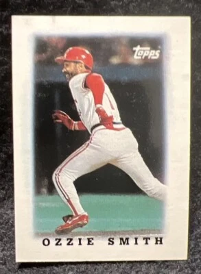 1988 Topps Baseball Major League Leaders Mini Ozzie Smith Cardinals #72 - Image 1 of 2