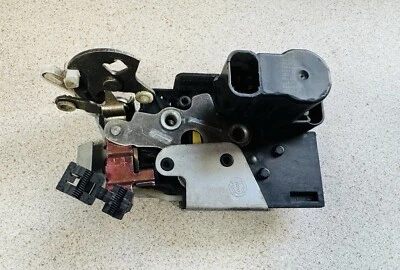 Fiat Brava Rear Left Door Lock 46442170 Genuine OEM  - Image 1 of 4