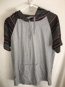 HERREN GRAU SCHWARZ ETHNISCH HIPPIE BOHO HOODIE FREIZEIT STRAND PO T-Shirt GRÖSSE L 44" - Bild 1 von 3