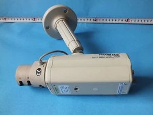 NOVUS  520TVL+IVEC 3.5-9mm F1.4 1/3" CS - Picture 1 of 5