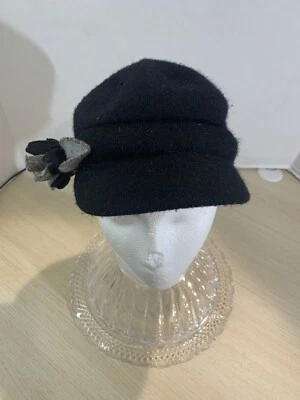Gorra de periodista Betmar para mujer de fieltro negro con flor talla única mezcla de lana Foto 1 de 4