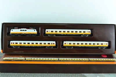 Marklin 8155 Electric Locomotive Passenger Lufthansa Airport Express Set Z Scale - Image 1 of 4