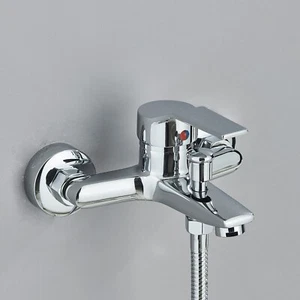Rubinetto per vasca da bagno cromato a cascata miscelatore set doccia rubinetto - Foto 1 di 7
