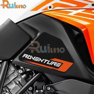 Sticker Side Tank Pad Knee Grip Protection For 1050 1090 1190 1290 Super ADV - Picture 1 of 6