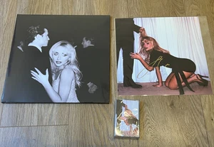 SIGNED Sabrina Carpenter Man's Best Friend D2C Vinyl, Signed art card & Cassette - Picture 1 of 3