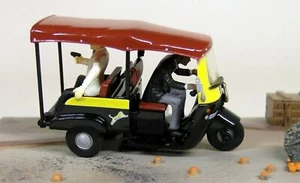 Eon 1/43 - 007 James Bond Tuk Tuk - Octopussy Diecast Model Car - Picture 1 of 4