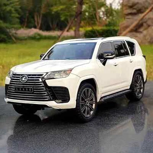 1:24 Lexus 600 Off-Road Luxury SUV Model Car Alloy Pullback Toy Car Sound Light - Picture 1 of 26