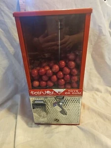 Vintage Toy n' Joy Toy Candy Bubble Gum Vending Machine No Key 933 - 5 Cent - Picture 1 of 7