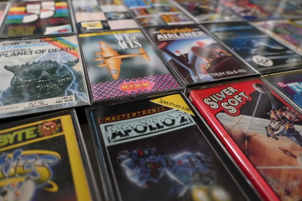 Sinclair ZX Spectrum ~ Single Cassette Case (SCC) ~ Multi Choice/Drop Down (2) - Image 1 of 1