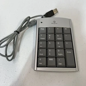 Targus Numeric Keypad PAUK10U Wired Keyboard For Laptop Computer PC USB Plug - Picture 1 of 4
