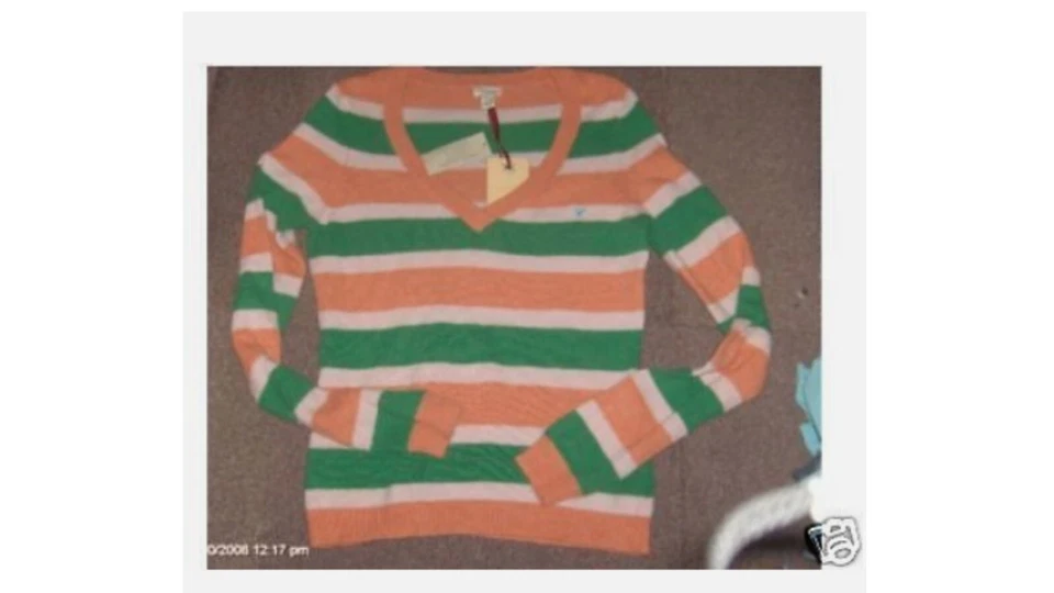 全新带标签 $48 American Eagle Outfitters Strpd V 领毛衣 M — 第 1/1 张图片