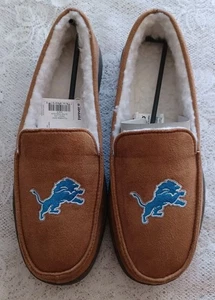 NUEVO CON ETIQUETAS foco DETROIT LIONS BEIGE MOCASÍN ZAPATILLAS HOMBRE M (9-10) SIN CAJA  - Imagen 1 de 16