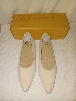 Pisos de ballet VIVAIA Aria 5° punta puntiaguda - marfil crema - para mujer talla 8,5 - nuevos en caja Foto 1 de 4
