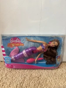 Collar Barbie en un cuento de sirenas cambio de color 2009 nuevo de stock - Imagen 1 de 3