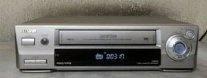 AIWA HV-FX970 VIDEOREGISTRATORE VHS 4 TESTINE CON TELECOMANDO - Imagen 1 de 8