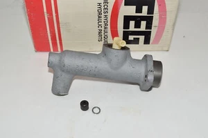 POMPA FRIZIONE PEUGEOT 504 1969 >74 BENDIX 612053 FEG 1331 PEUGEOT 469513 209513 - Picture 1 of 3