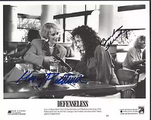 CAST INDIFESO FIRMATO BARBARA HERSHEY MARY BETH HURT AUTOGRAFO con certificato di autenticità - Foto 1 di 3