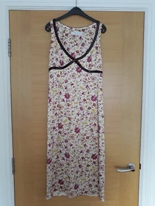 Karen Millen Fitted Silk Dress Oriental Print UK12 - Picture 1 of 6
