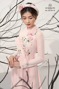 Ao Dai Chiffon Hồng Double Layer Thêu Hoa Nổi & Headband ( Áo + Headband) - Picture 1 of 4
