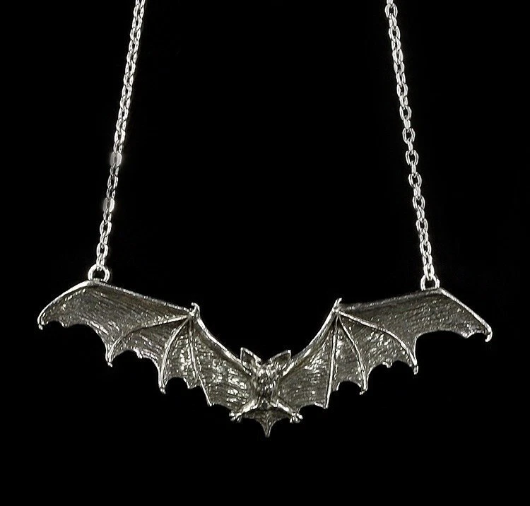 Gothic Bat - Alchemy Gothic Halskette - Fledermaus Vampir Halsschmuck Kette - Bild 1 von 1