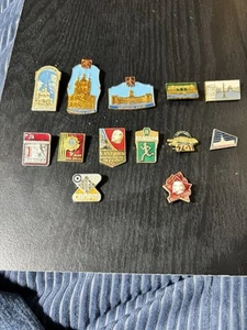 13 VINTAGE RUSSIAN PINS & BADGES SOLD TOGETHER - Picture 1 of 5