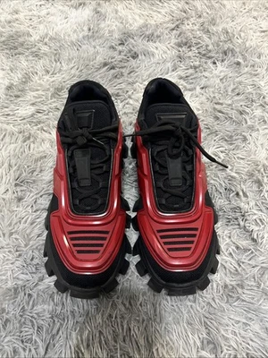 Prada Cloudbust Thunder (Rojo/Negro), (EU 42 / UK 8.5 / US 9) Foto 1 de 4