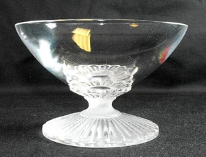 LALIQUE ELVIRE CRYSTAL FOOTED CANDY COMPOTE DISH DESSERT FROSTED SIGNED - Picture 1 of 1