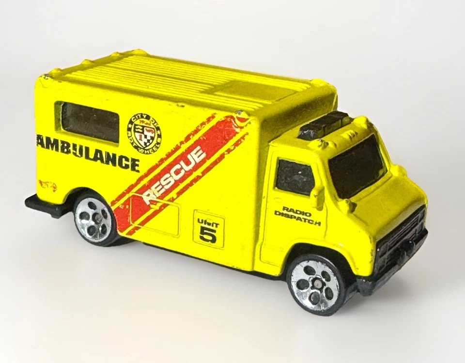 复古/1988/风火轮“救援任务”救护车/黄色/马来西亚 (B1) — 第 1/4 张图片