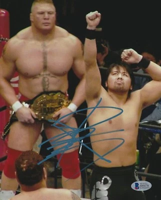 Foto firmada por Shinsuke Nakamura 8x10 certificado de autenticidad BAS nueva lucha libre profesional de Japón Brock Lesnar Foto 1 de 3