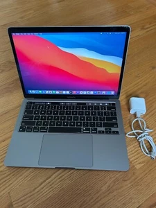 Apple MacBook Pro MYDA2LL/A 13" Laptop (Apple M1 - 3.2Ghz - Big Sur - 256GB SSD) - Afbeelding 1 van 19