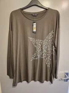 M&S Collection Size 16 The Relaxed Onyx Green Long Sleeve Star Motif Top New - Picture 1 of 5