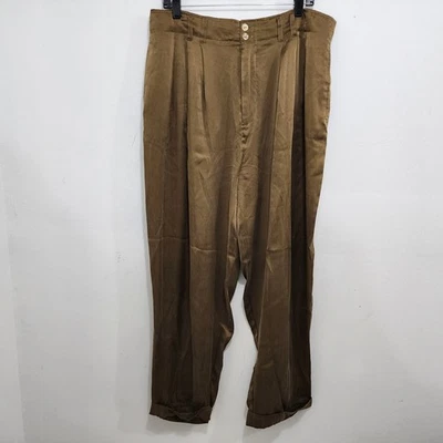 Pantalón Plisado Seda Maurizio Ramani Verde Oliva Cintura Alta Puños Talla 36 Foto 1 de 4