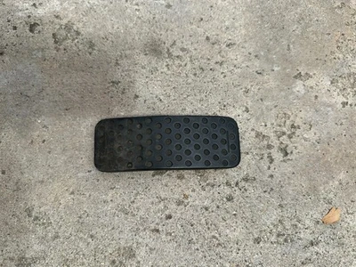 Toyota Van Accelerator 1984-1989 pedal de gasolina placa de cubierta de goma negra 78119-95700 Foto 1 de 2