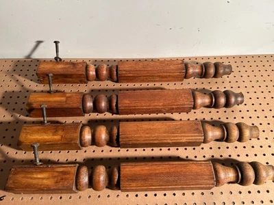 Patas de mesa de roble antiguas con pernos - 4 Foto 1 de 4