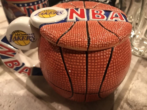LA Lakers Basketball shaped Coffee Mug with Coaster/Lid Cover