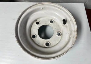 Pneumatico trattorino rasaerba 5 fori 8 x 3,75 - ruota cerchio - usato - Foto 1 di 4