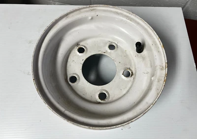 Neumático tractor cortacésped 5 orificios 8 x 3,75 - llanta rueda - usado Foto 1 de 4