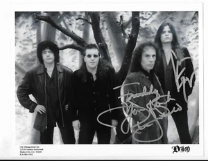 Ronnie James Dio / Craig Goldy HAND SIGNED DIO BAND 8X10 PROMO PHOTO AUTOGRAPHED - Picture 1 of 3