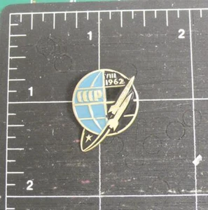 Russian / Soviet USSR / CCCP VOSTOK 3-4 Space pin III.38 - Picture 1 of 1