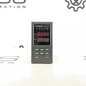 Omega CN4521TR-D1-A2-H30 Panel Temperature Controller 4” x 2” - Picture 1 of 6